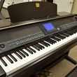 Yamaha CVP-403 Clavinova - Digital Pianos